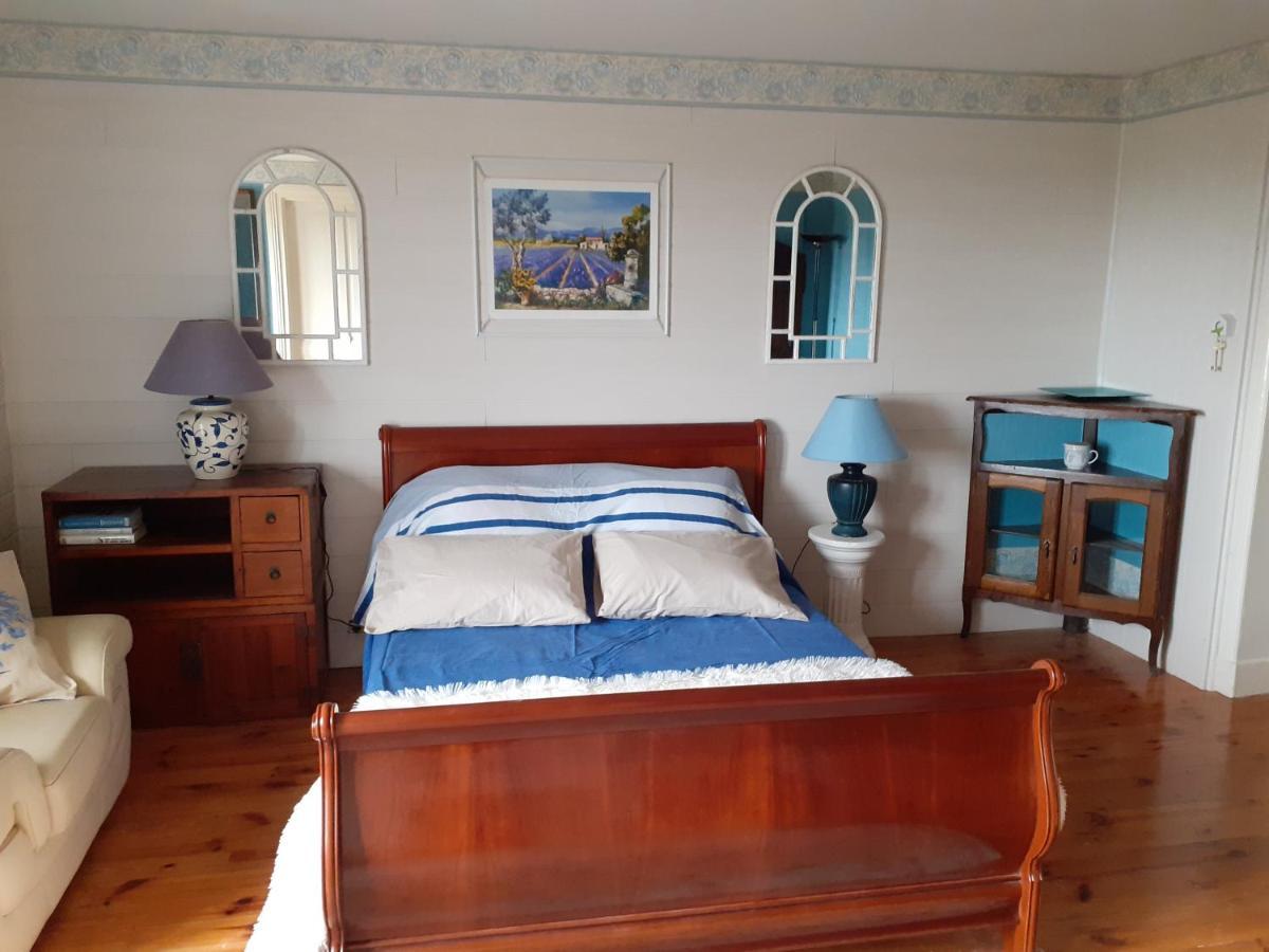 7042Douce Nuit Hotel Saint-Germain-Laval  Екстериор снимка
