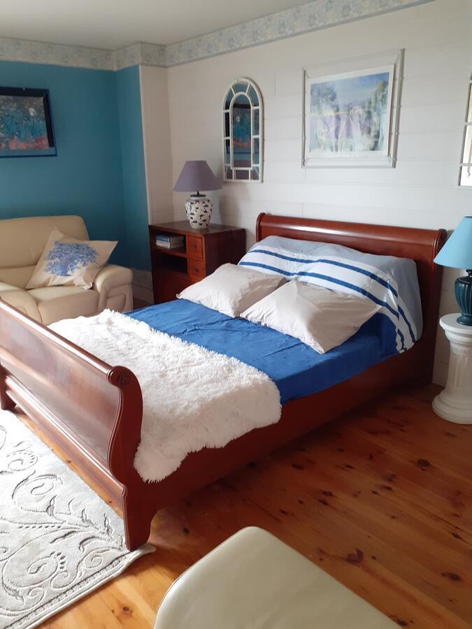 7042Douce Nuit Hotel Saint-Germain-Laval  Екстериор снимка