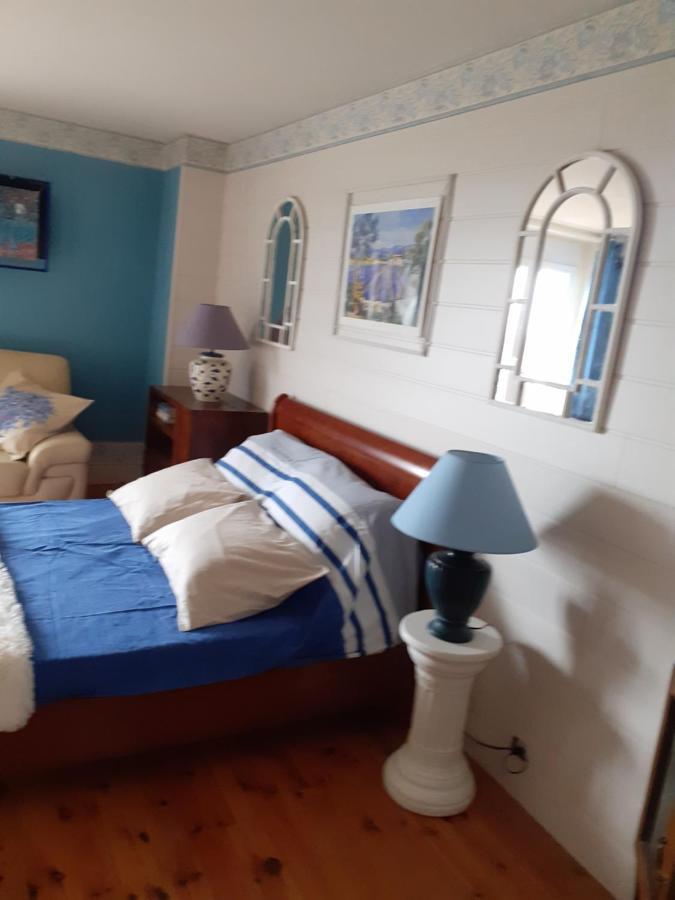 7042Douce Nuit Hotel Saint-Germain-Laval  Екстериор снимка